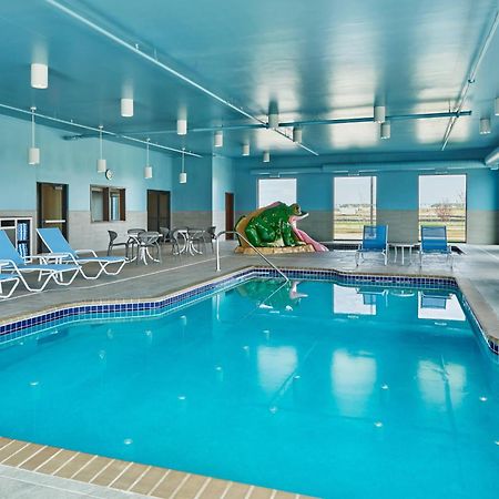 Four Points By Sheraton Fargo Medical Center Экстерьер фото