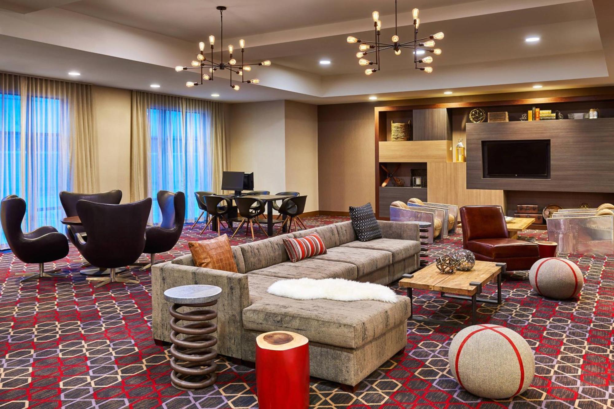 Four Points By Sheraton Fargo Medical Center Экстерьер фото