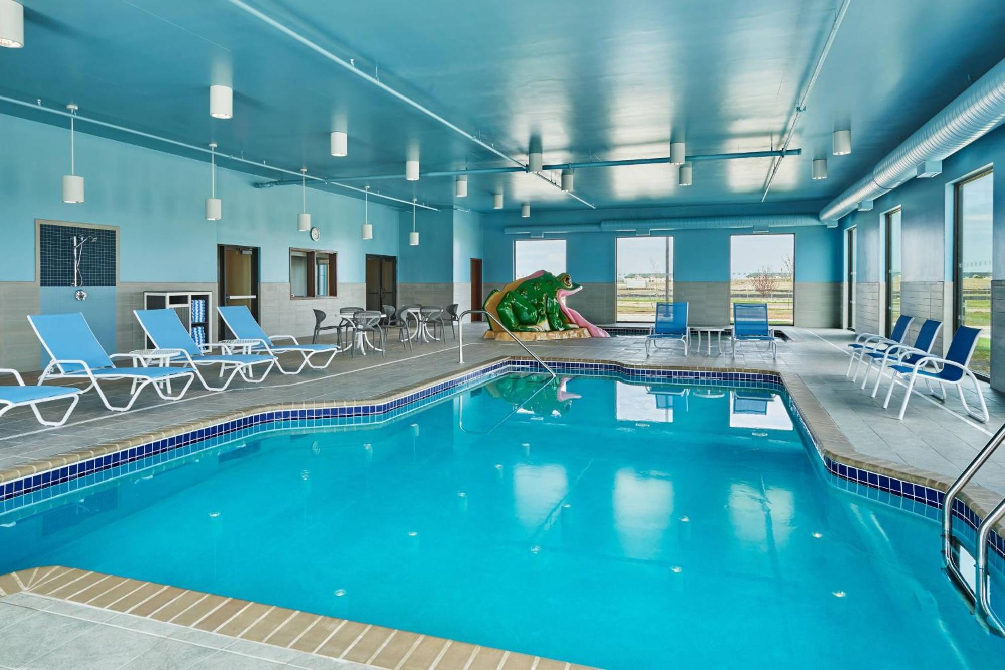 Four Points By Sheraton Fargo Medical Center Экстерьер фото